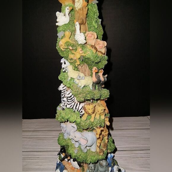 Noah's Ark Tree Statue Figurine Holiday Home Decor Lights Up & Plays Music 1996 - Picture 12 of 13